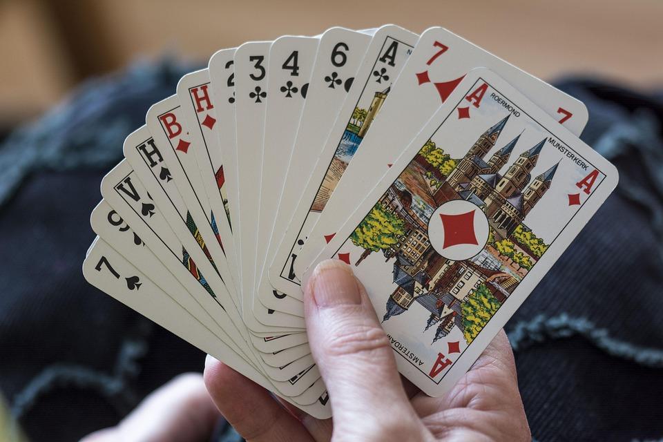Kartenspielen
